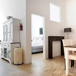 Sc 06 By Rockchair L Superhost Status L 4 Bedrooms Boxspringbeds 2 Bathrooms Balcony Elevator - Cozy Family & Business Flair Welcomes You! Apartmán