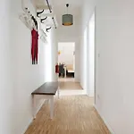 Apartmán Sc 06 By Rockchair L Superhost Status L 4 Bedrooms Boxspringbeds 2 Bathrooms Balcony Elevator - Cozy Family & Business Flair Welcomes You! *