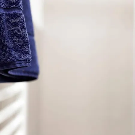 Sc 06 By Rockchair L Superhost Status L 4 Bedrooms Boxspringbeds 2 Bathrooms Balcony Elevator - Cozy Family & Business Flair Welcomes You! * 柏林